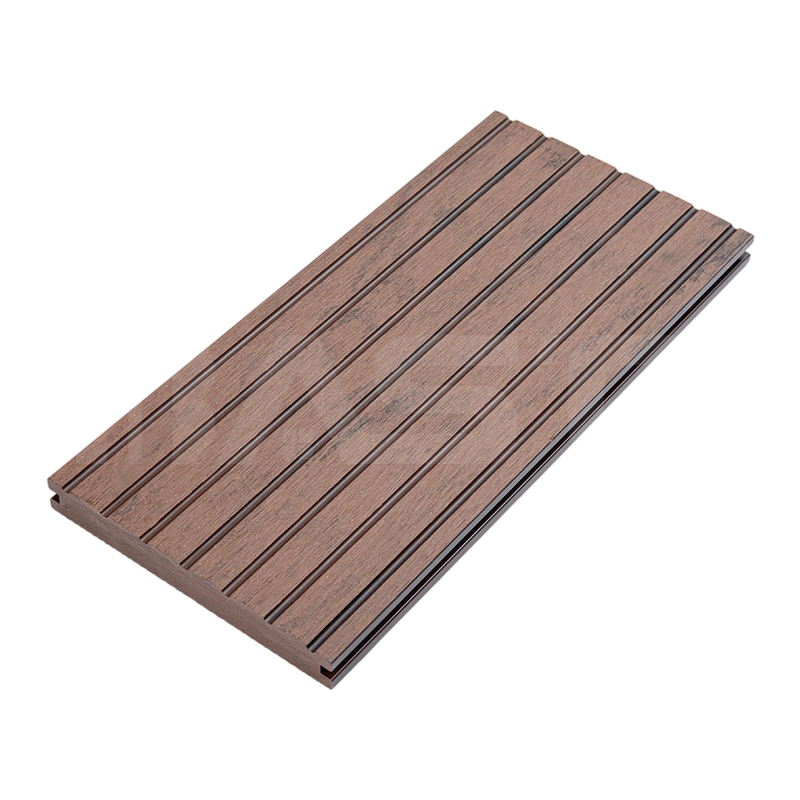 Çipe Dayanıklı ve Bakım Gerektirmeyen Klasik Masif Kompozit Zemin Kaplaması 140mm x 20mm